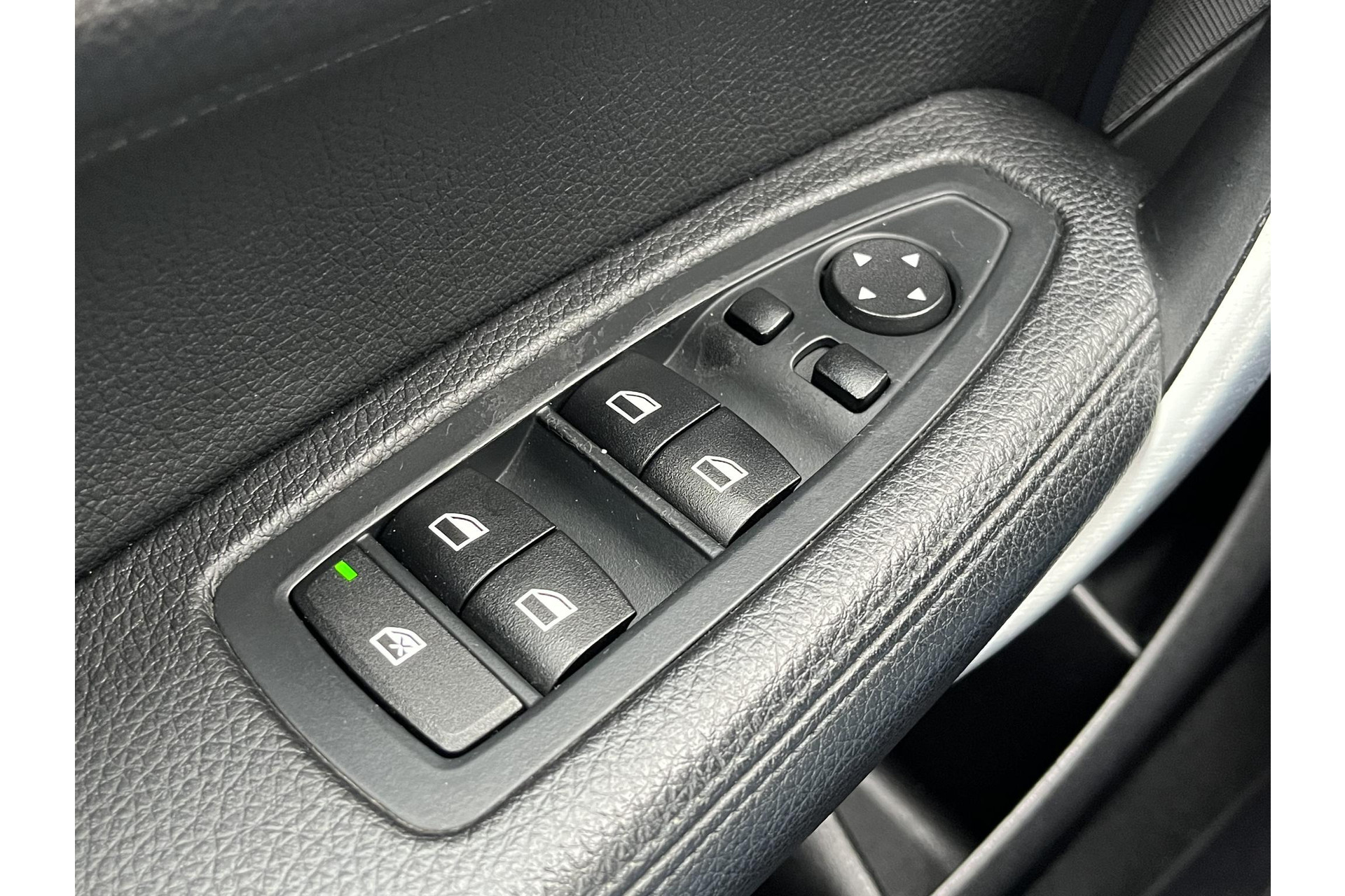 BMW 1-serie M135i High Executive*NAVI*DAKJE*CAM*LEER*KEYLESS*